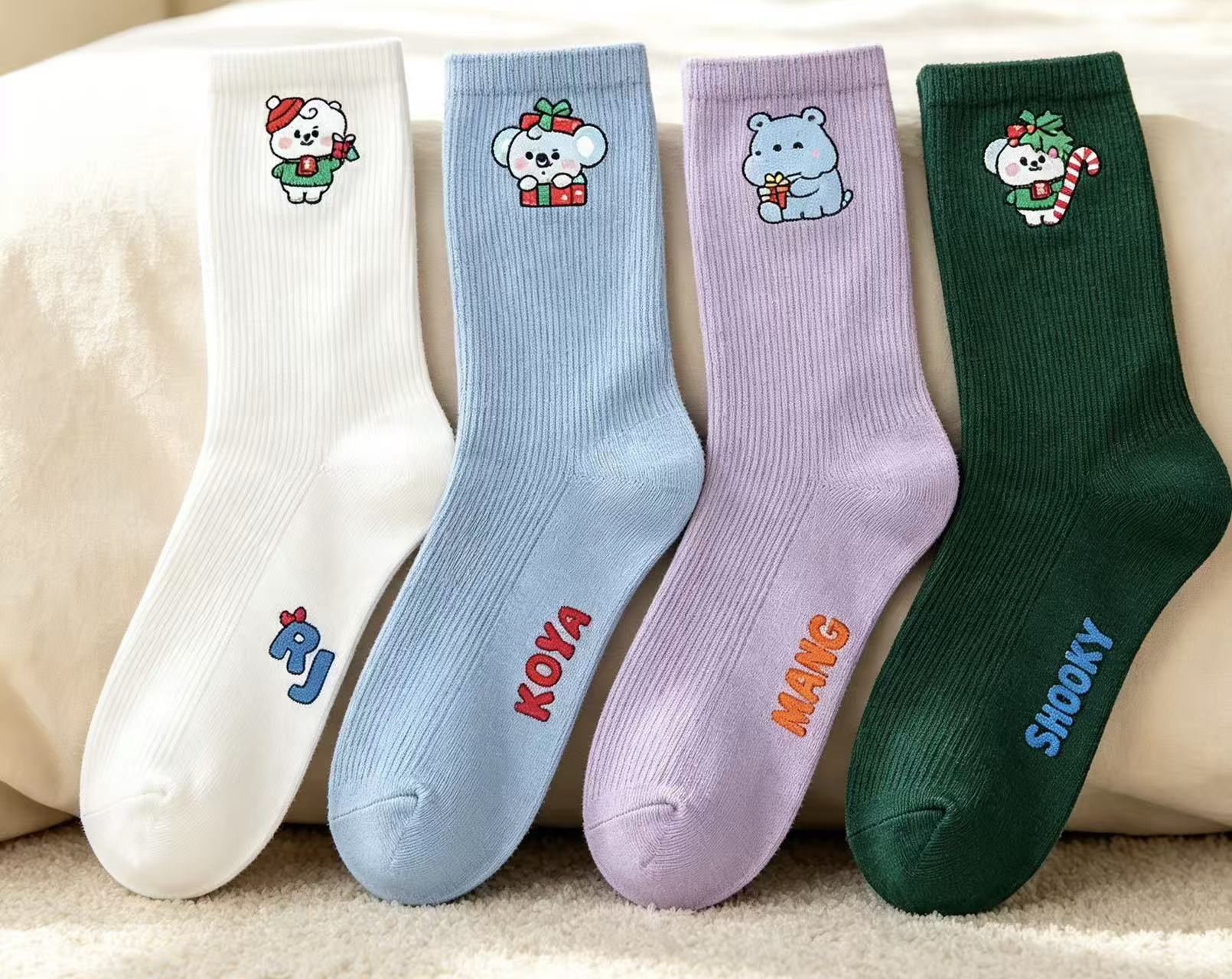 Winter Clothing Line - BT21 Sokken Kerstserie Candy Kleur Warme